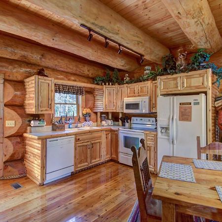 Chief Big Log Villa Hatchertown Bagian luar foto