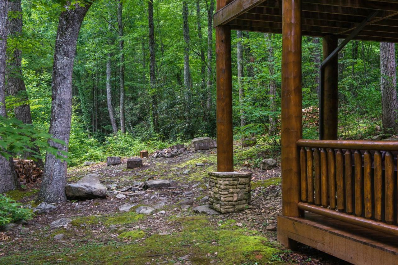 Chief Big Log Villa Hatchertown Bagian luar foto