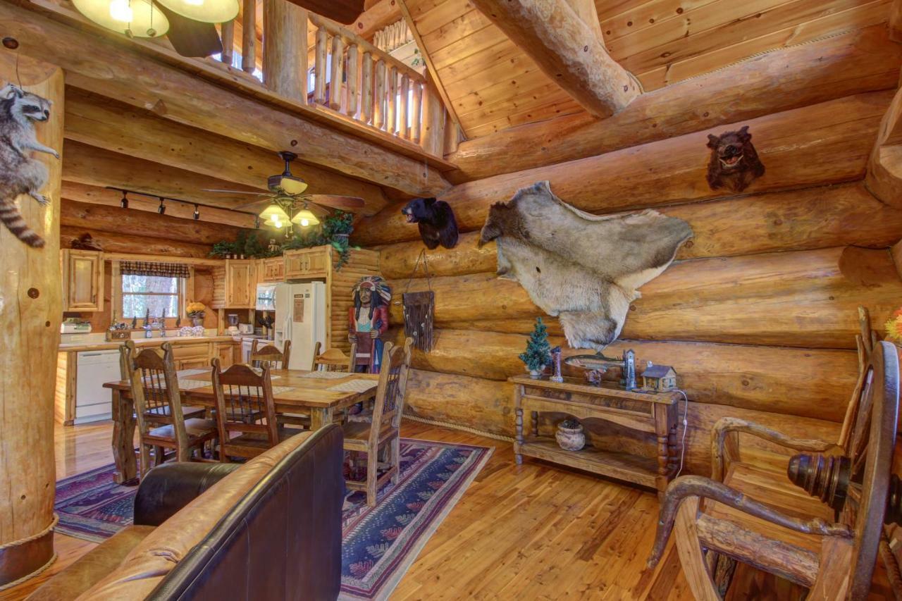 Chief Big Log Villa Hatchertown Bagian luar foto