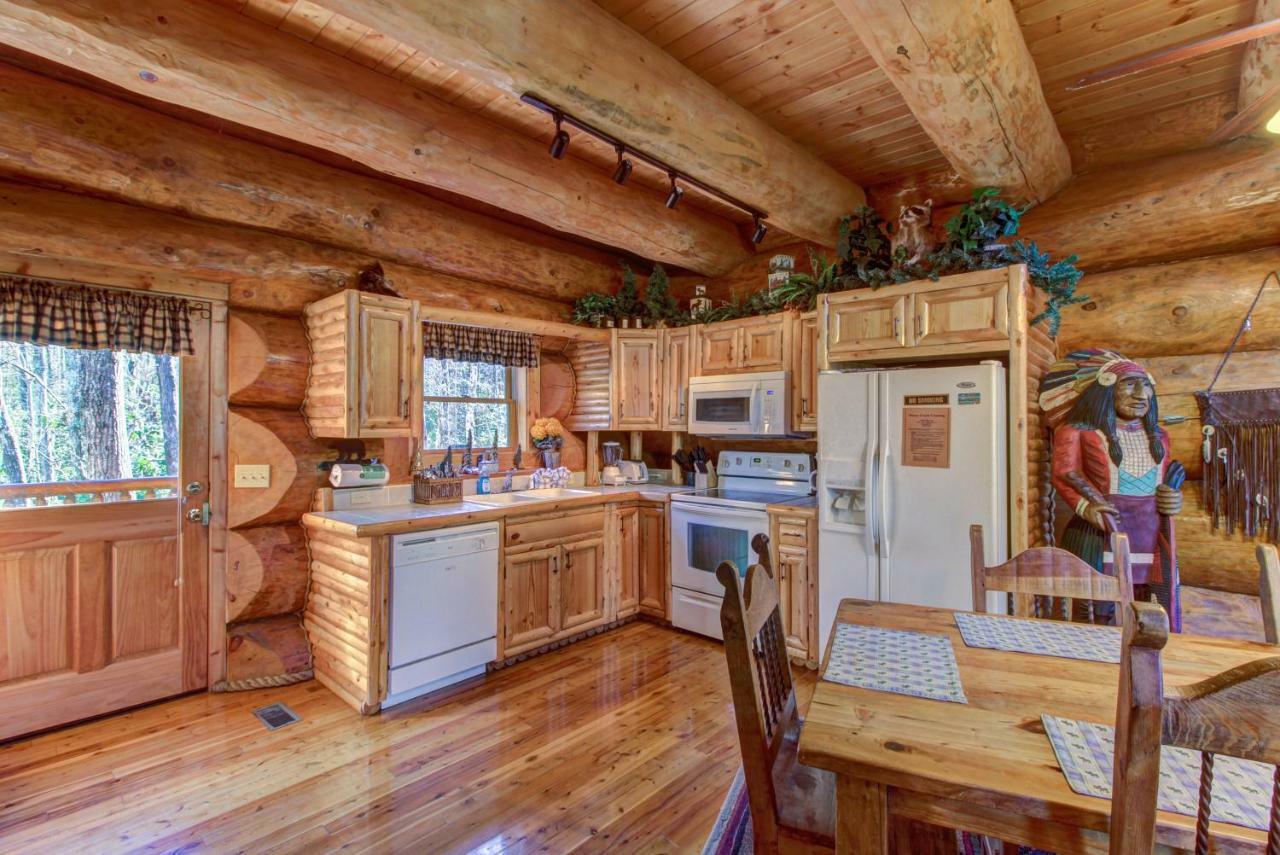 Chief Big Log Villa Hatchertown Bagian luar foto