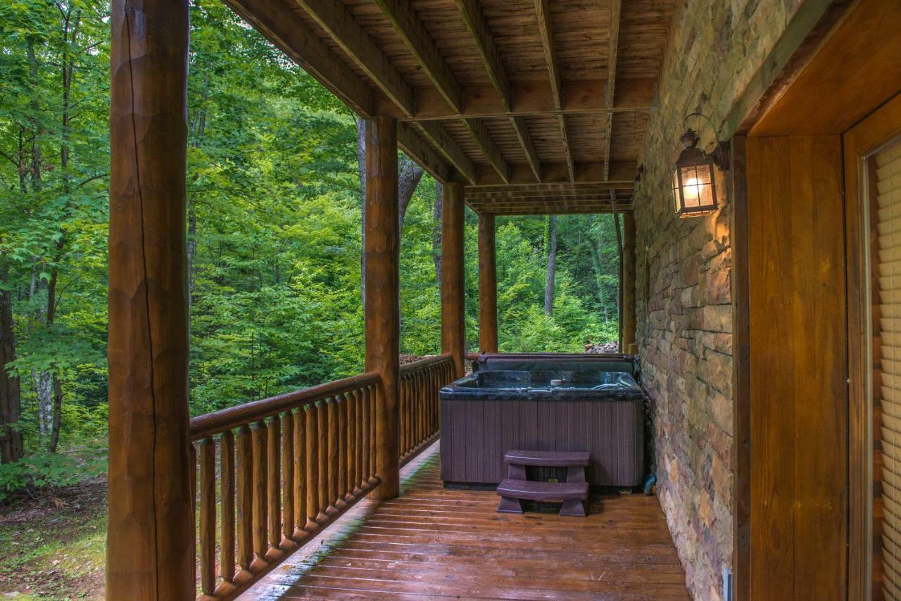 Chief Big Log Villa Hatchertown Bagian luar foto