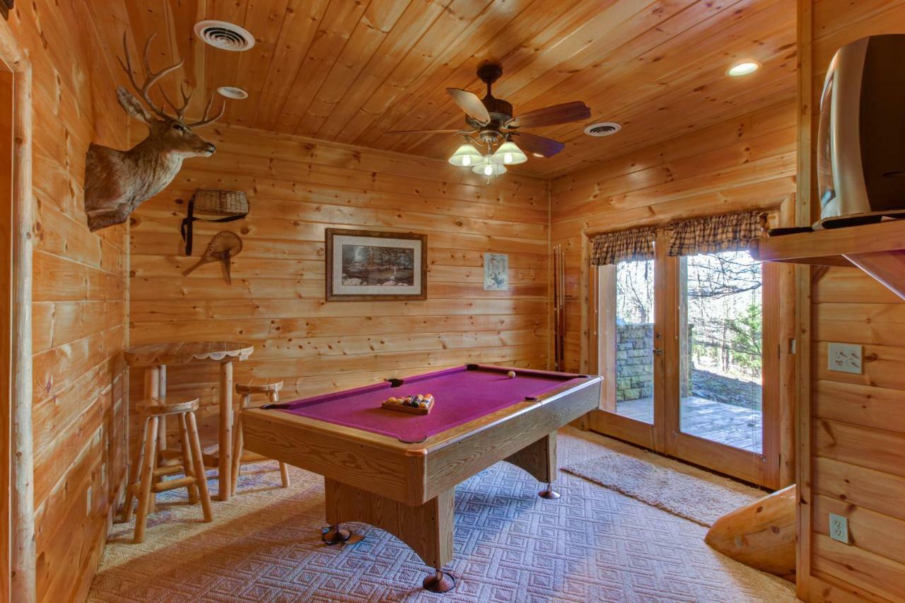 Chief Big Log Villa Hatchertown Bagian luar foto
